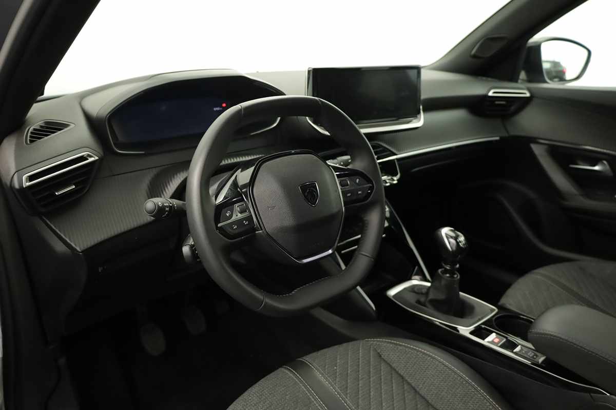 peugeot-2008-2025-gasolina-1199cc