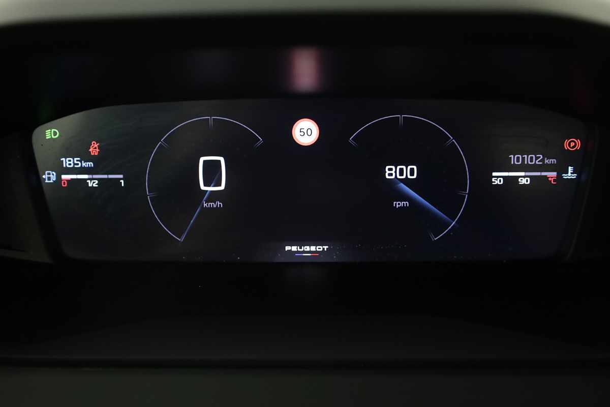 peugeot-2008-2025-gasolina-1199cc