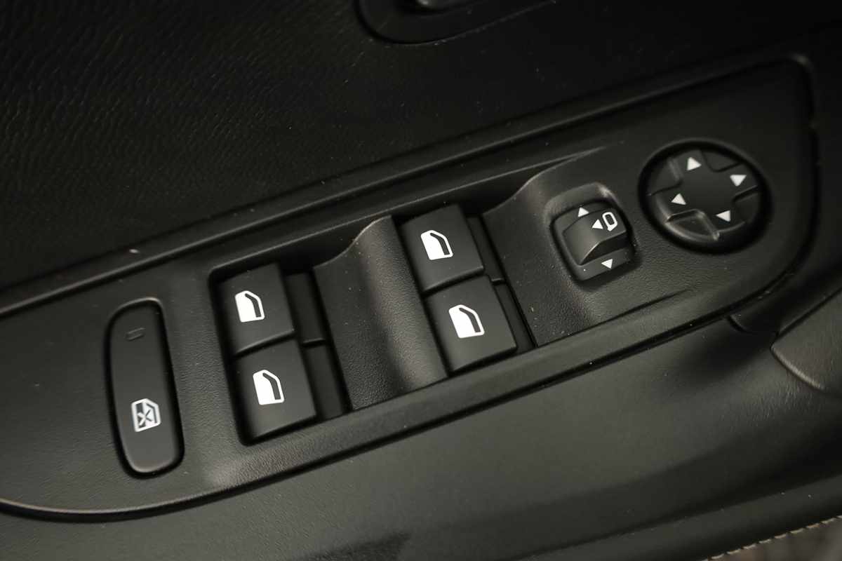 peugeot-2008-2025-gasolina-1199cc