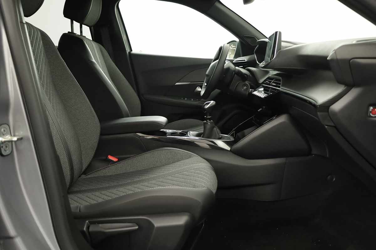 peugeot-2008-2025-gasolina-1199cc