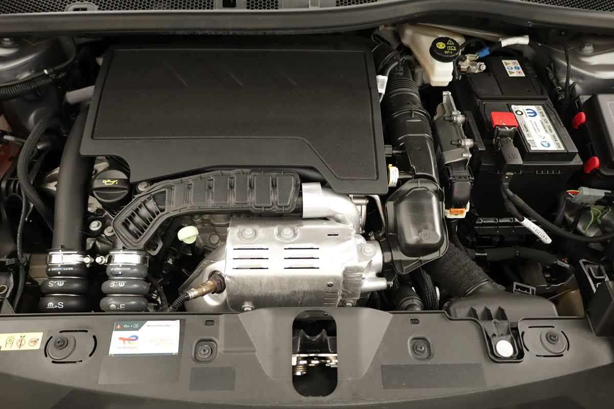 peugeot-2008-2025-gasolina-1199cc
