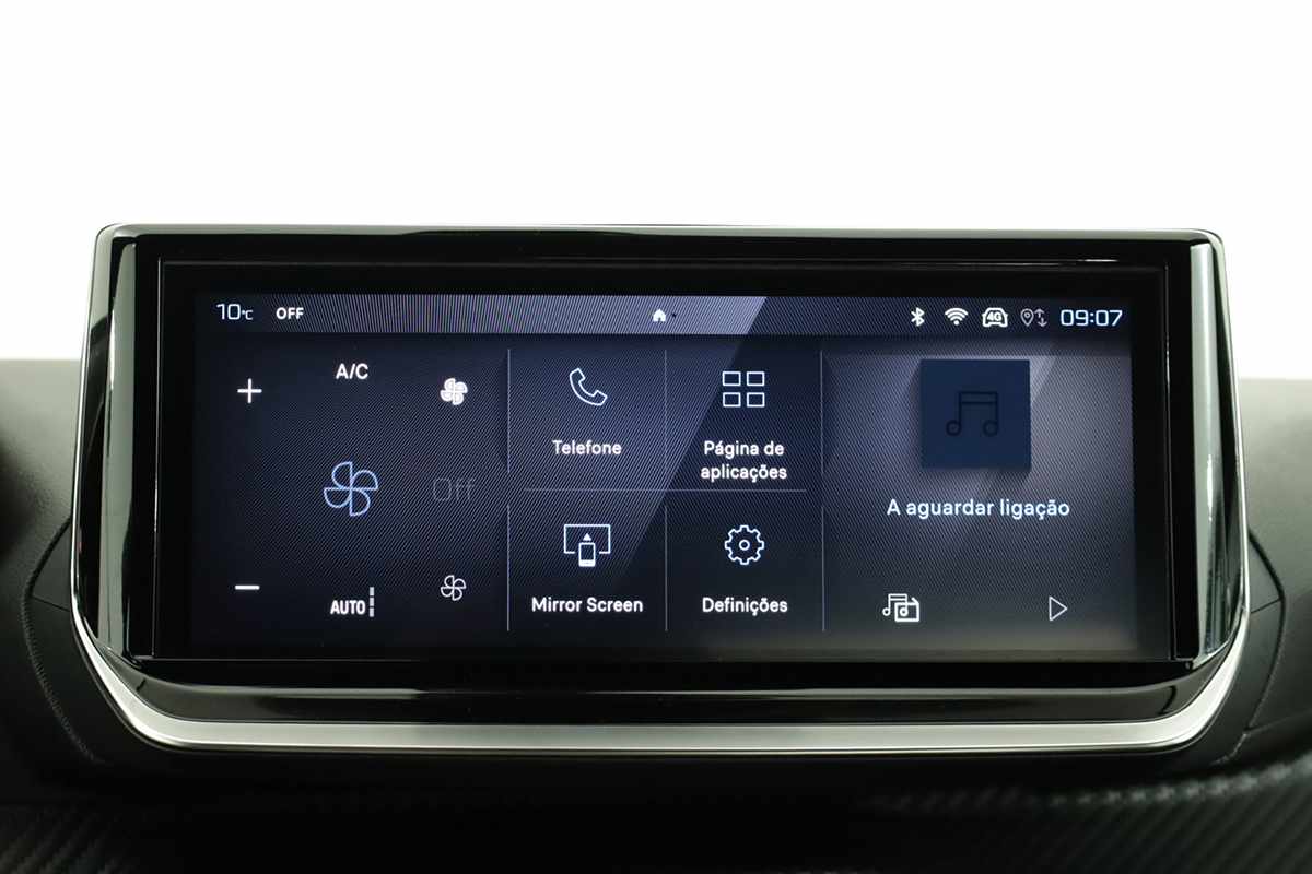peugeot-2008-2024-gasolina-1199cc