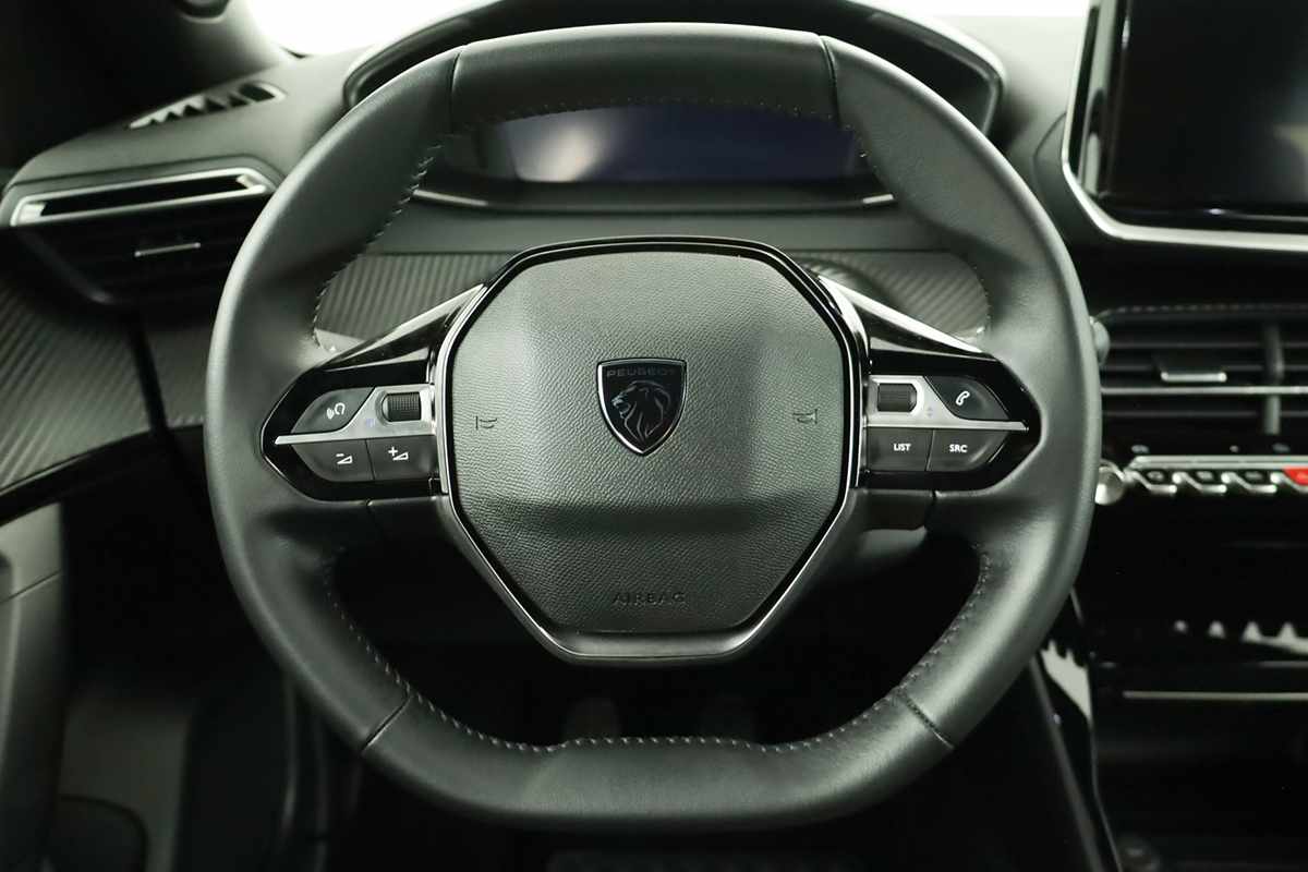 peugeot-2008-2024-gasolina-1199cc