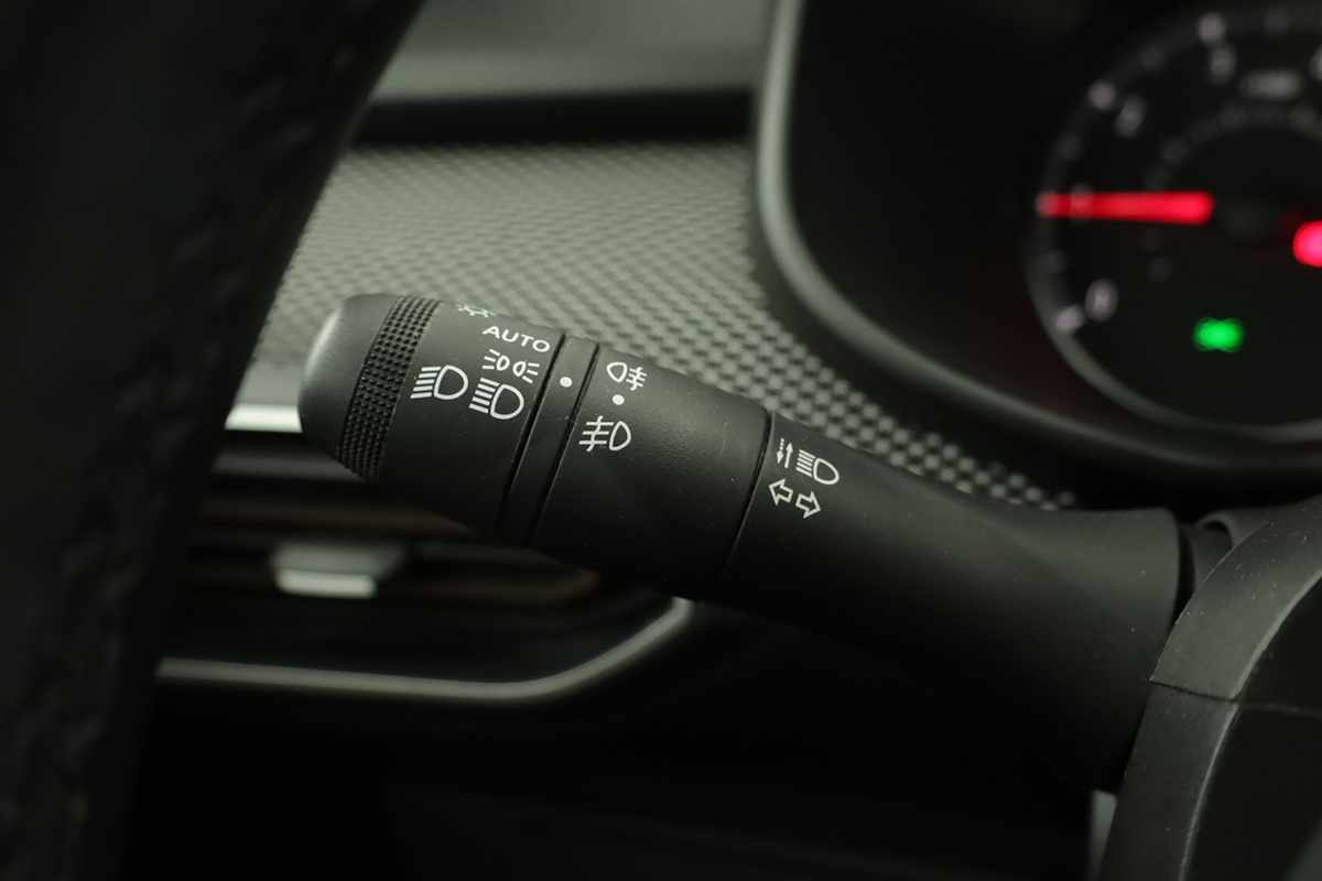 dacia-sandero-2024-gasolina-999cc