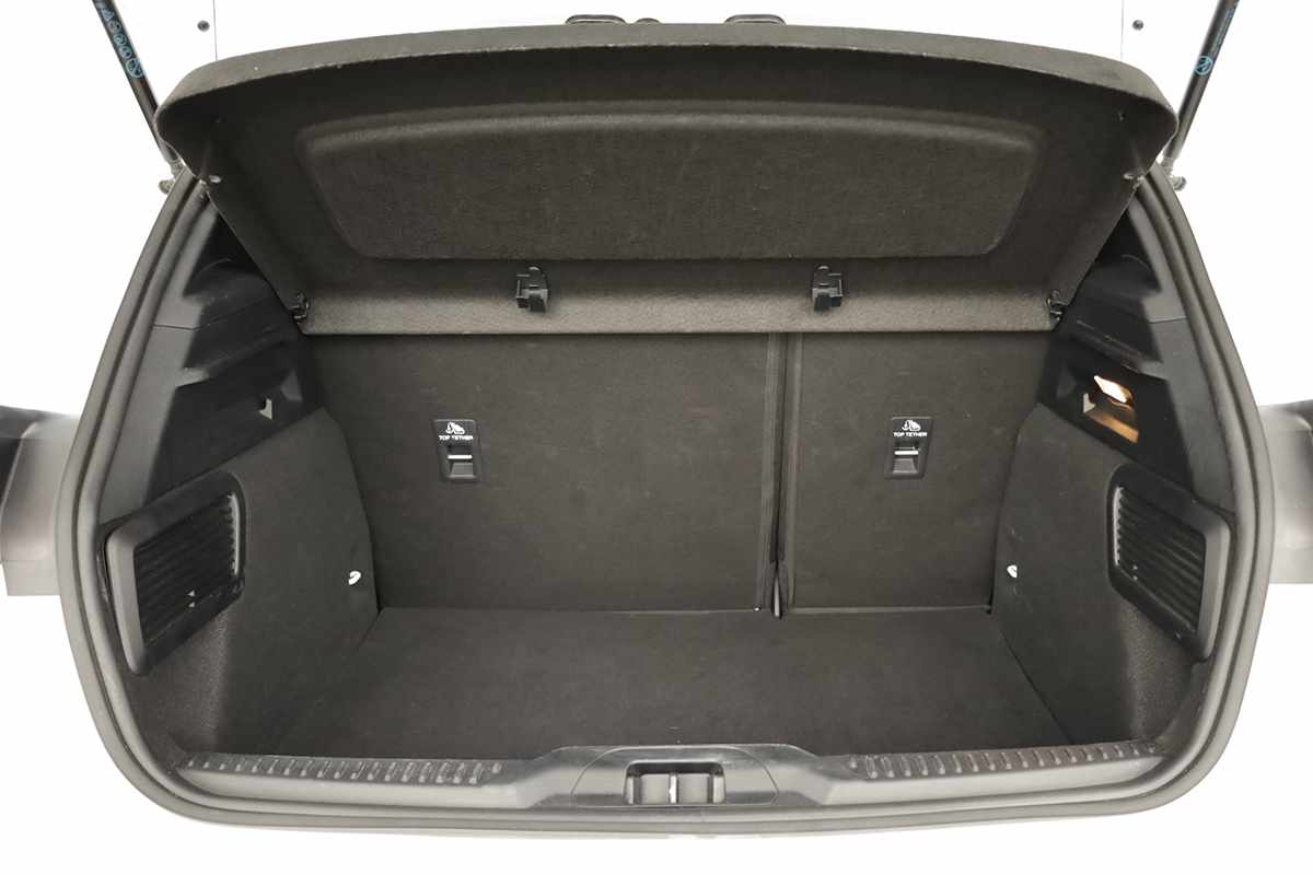 ford-focus-2025-gasolina-998cc