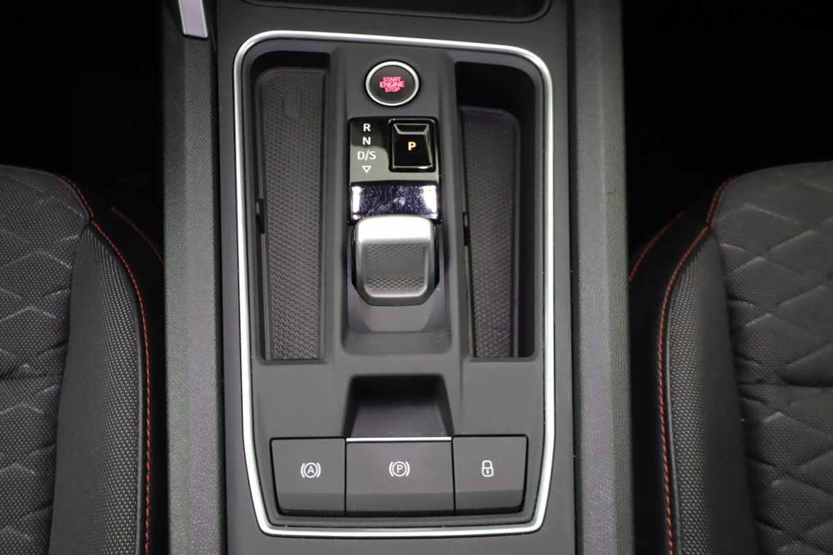seat-leon-st-2025-hibrido-a-gasolina-1498cc