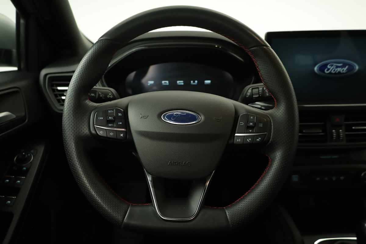 ford-focus-2025-gasolina-998cc