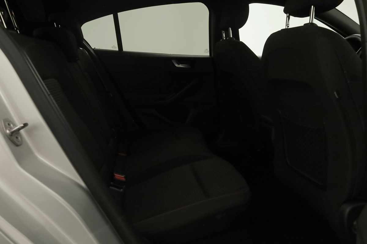 ford-focus-2025-gasolina-998cc