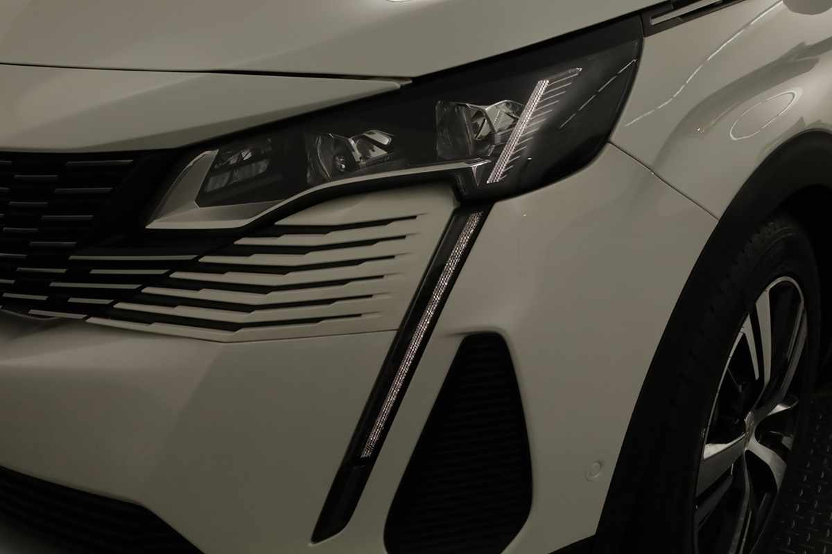 peugeot-3008-2021-hibrido-a-gasolina-1598cc
