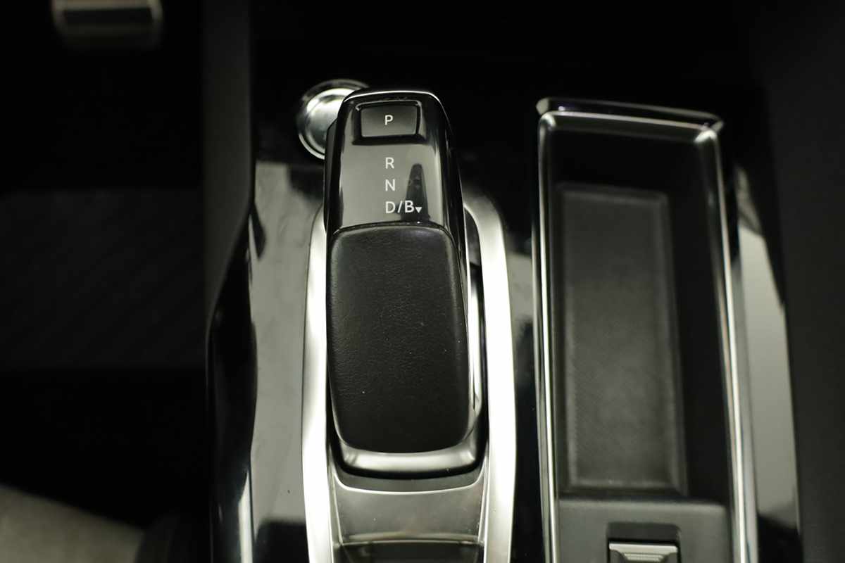 peugeot-3008-2021-hibrido-a-gasolina-1598cc