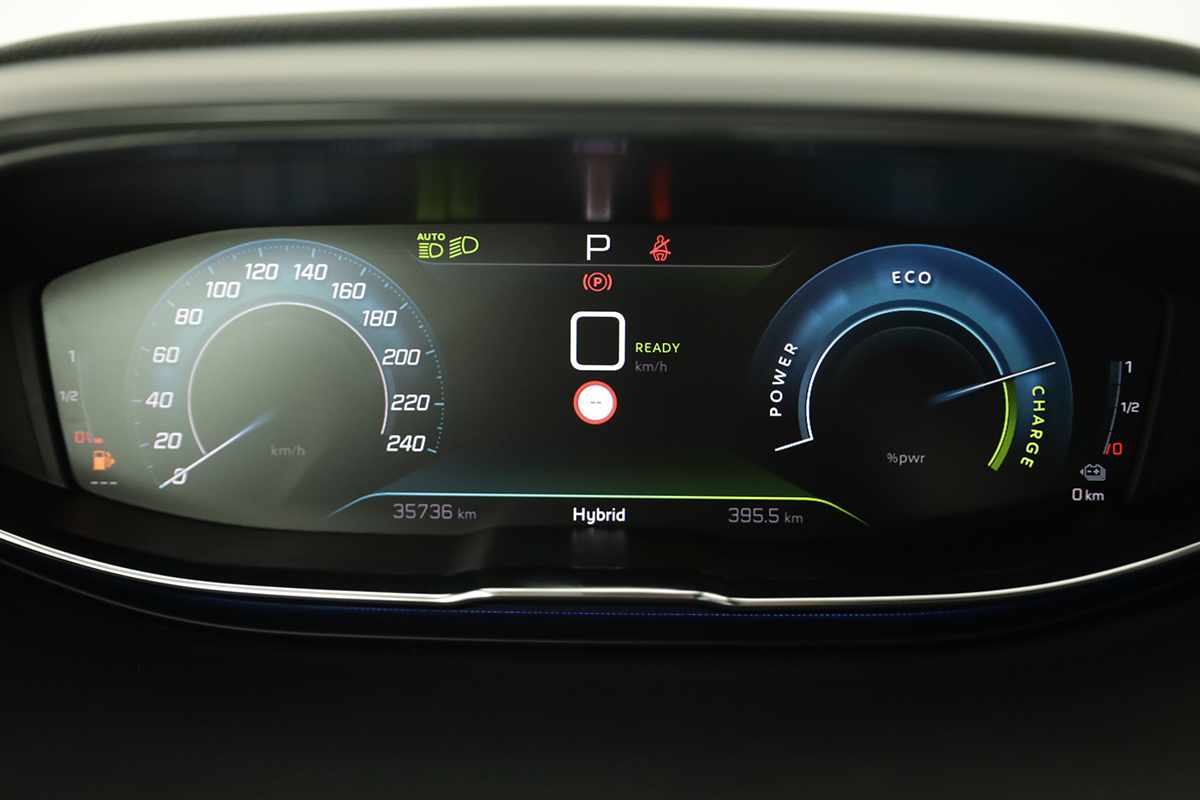 peugeot-3008-2021-hibrido-a-gasolina-1598cc