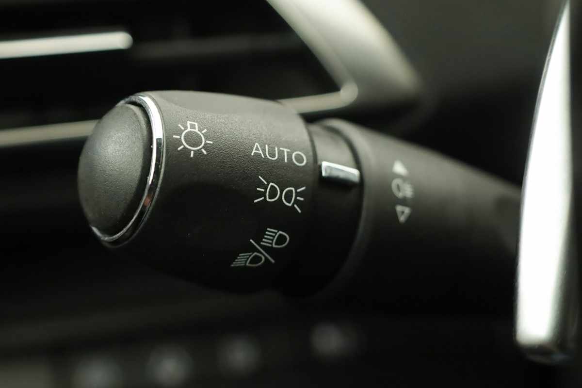 peugeot-3008-2021-hibrido-a-gasolina-1598cc