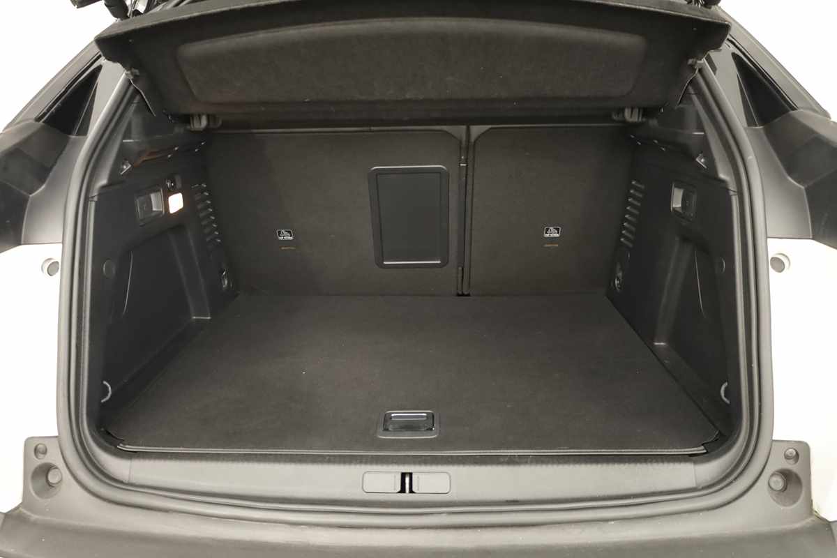 peugeot-3008-2021-hibrido-a-gasolina-1598cc