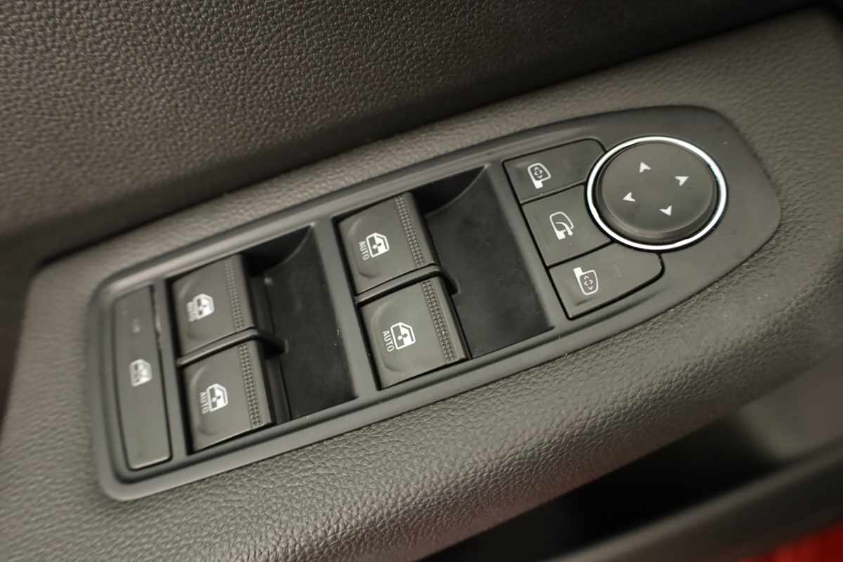 renault-clio-2024-gpl-999cc