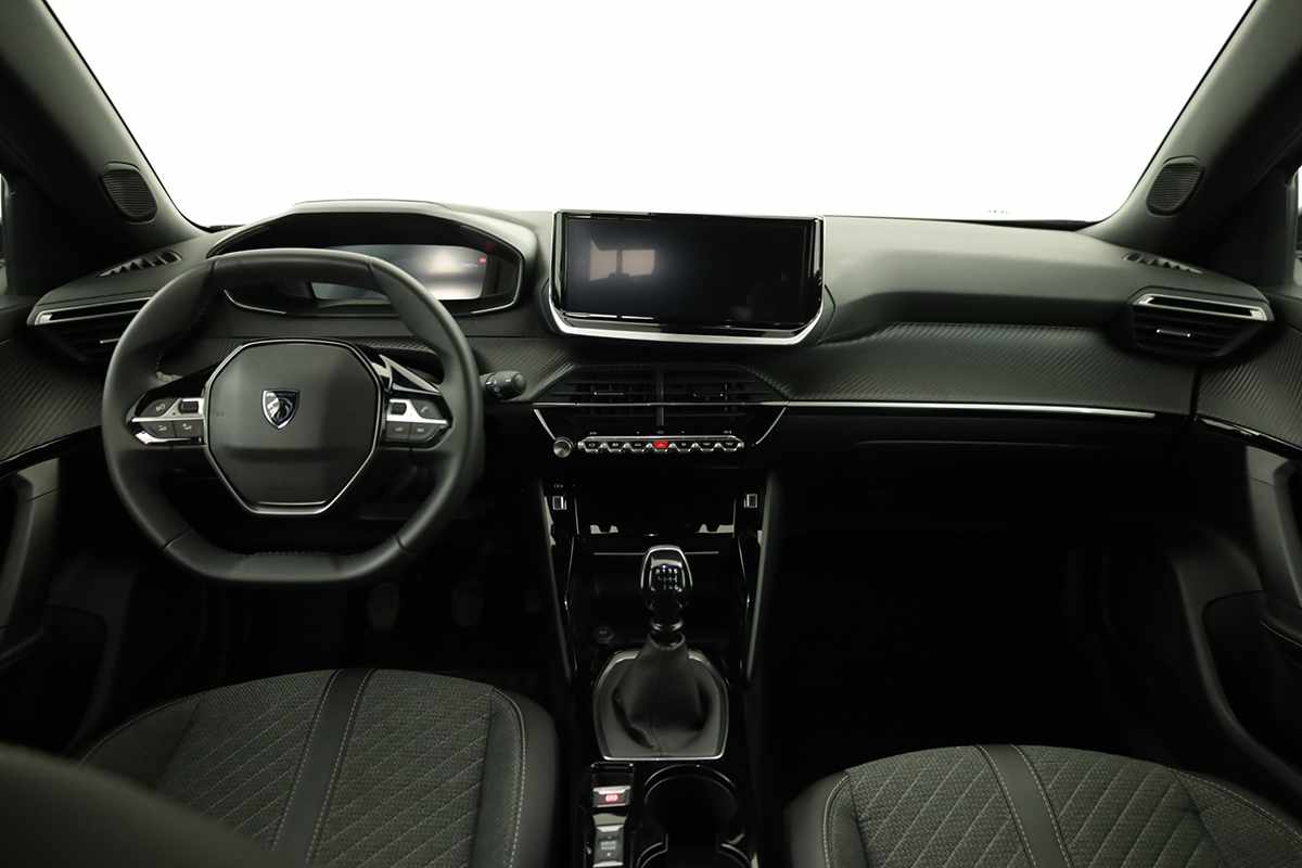 peugeot-2008-2025-gasolina-1199cc