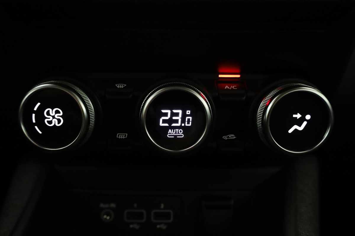 renault-zoe-2023-eletrico-0cc