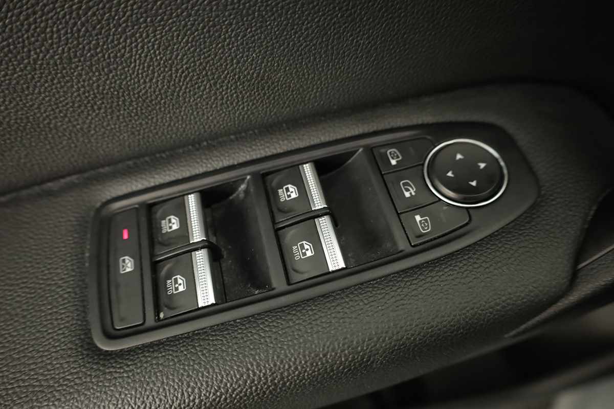renault-captur-2024-gpl-999cc