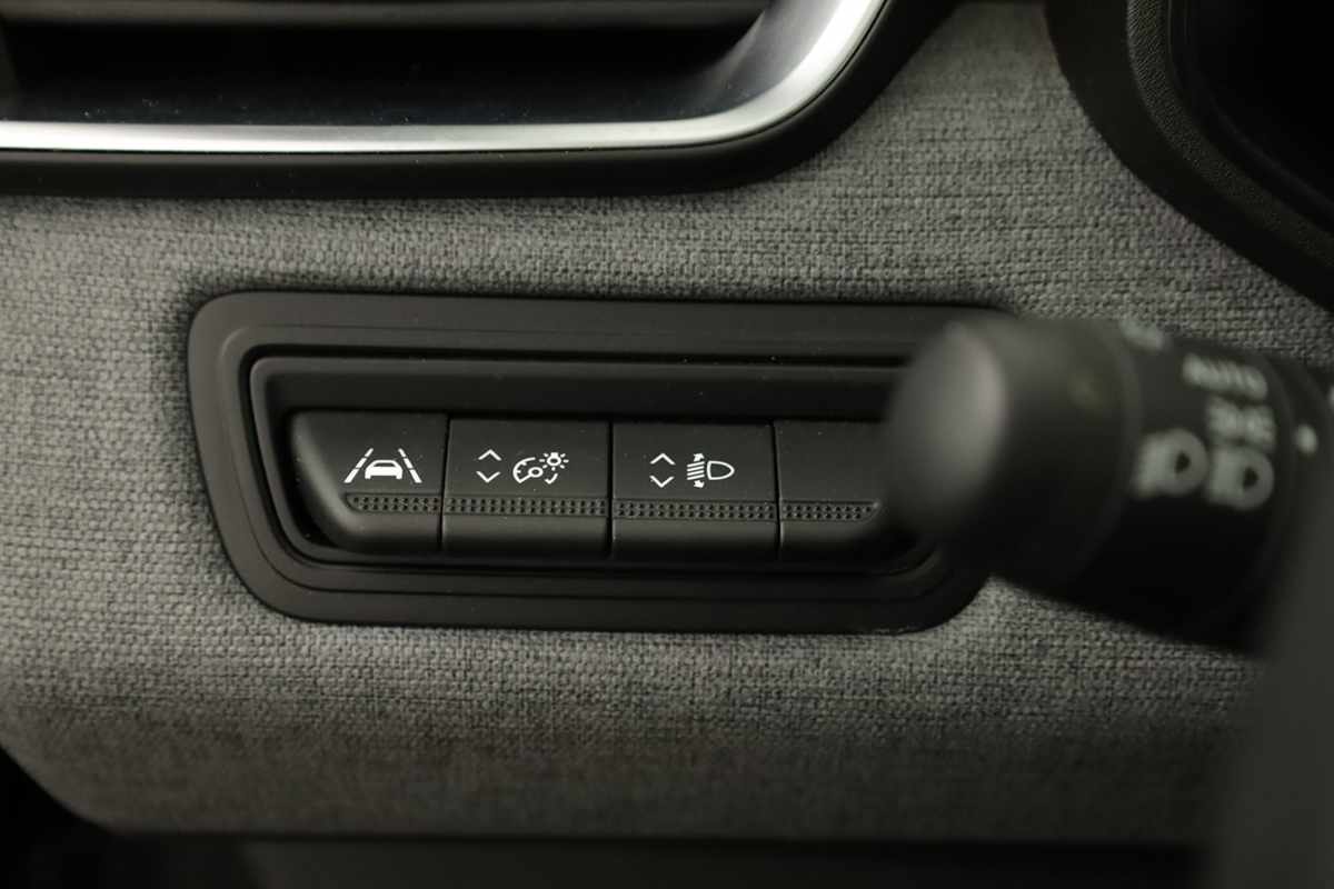 renault-clio-2024-gasolina-999cc