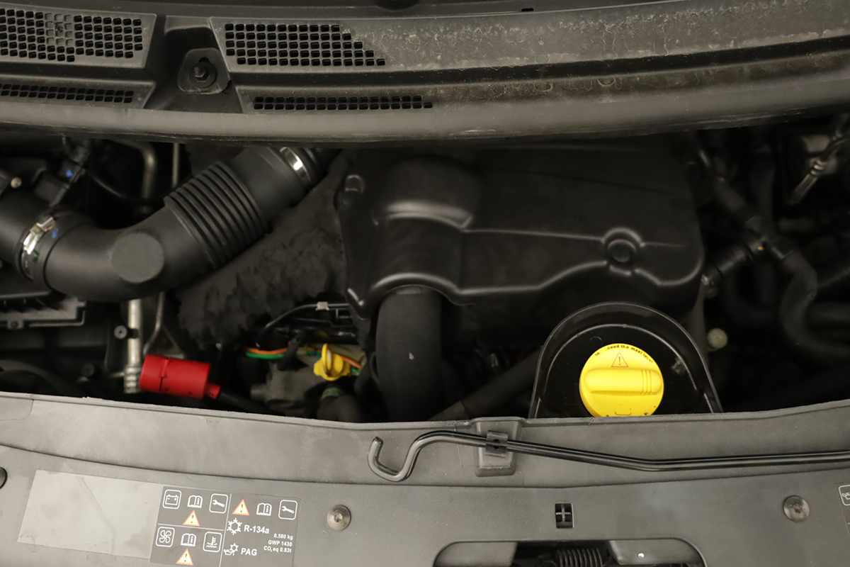 renault-master-2022-diesel-2299cc