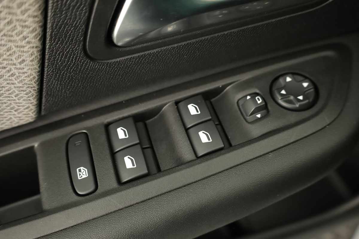 citroen-c4-2024-gasolina-1199cc