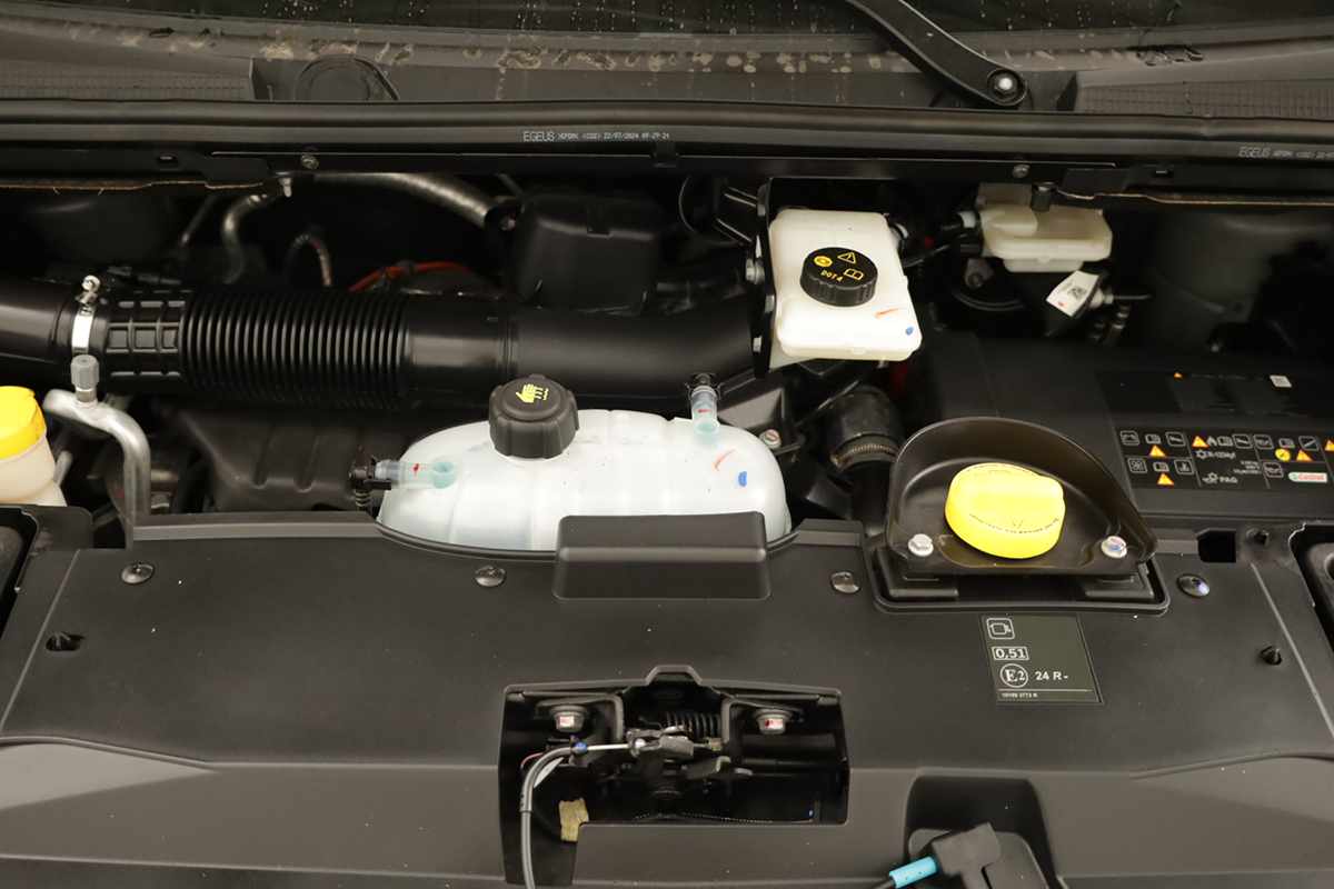 renault-trafic-2024-diesel-1997cc