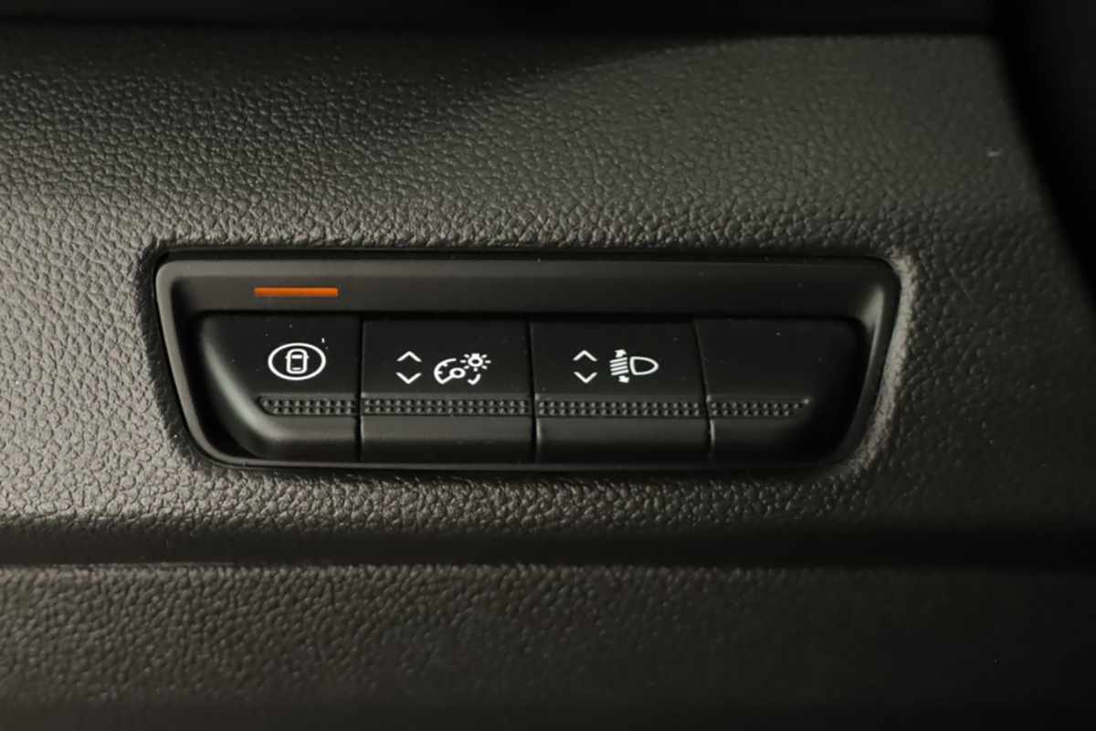 renault-trafic-2024-diesel-1997cc