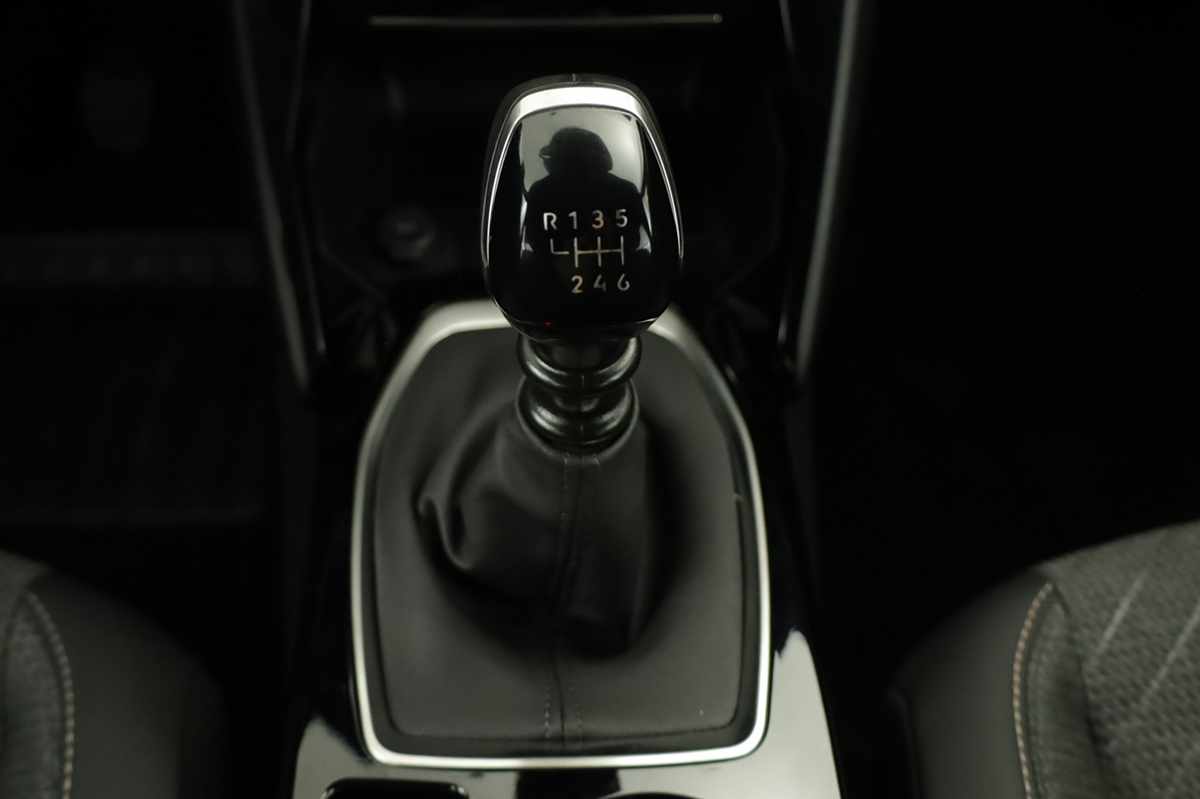 peugeot-2008-2025-gasolina-1199cc