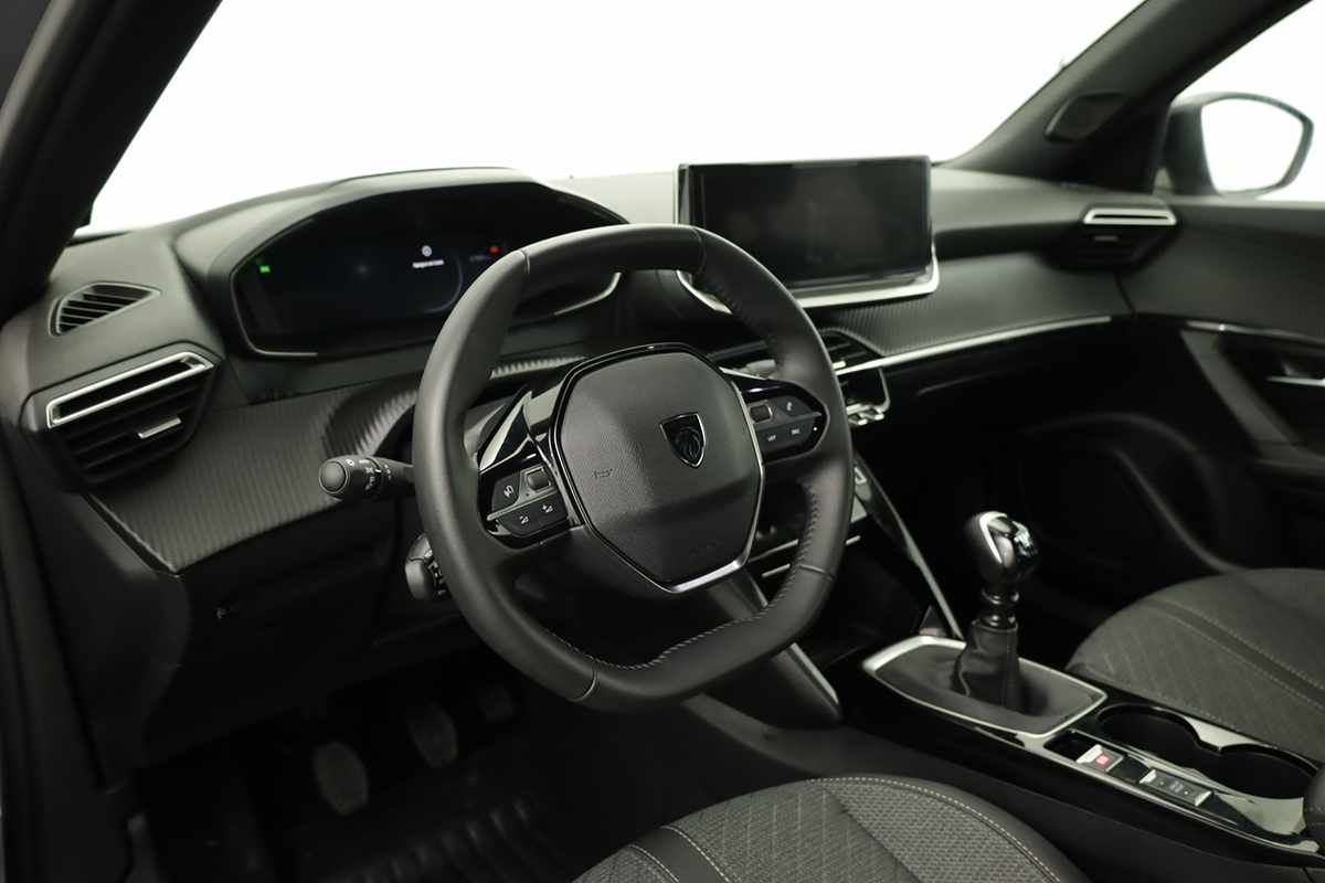 peugeot-2008-2025-gasolina-1199cc