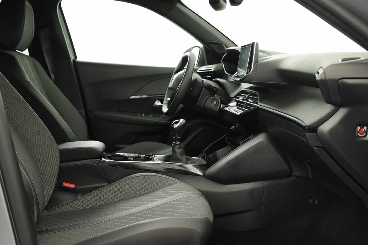 peugeot-2008-2025-gasolina-1199cc