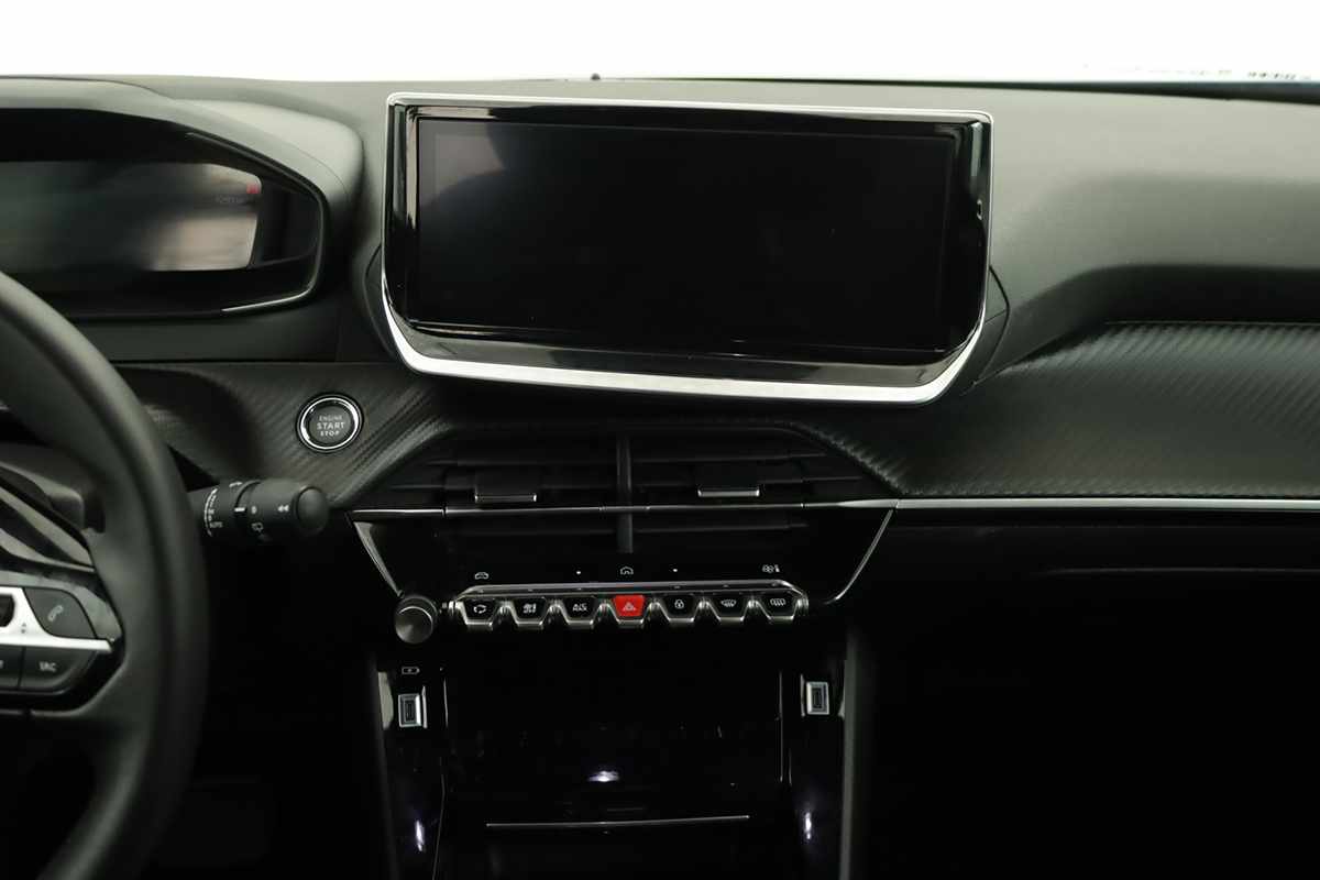 peugeot-e-2008-2025-eletrico-0cc