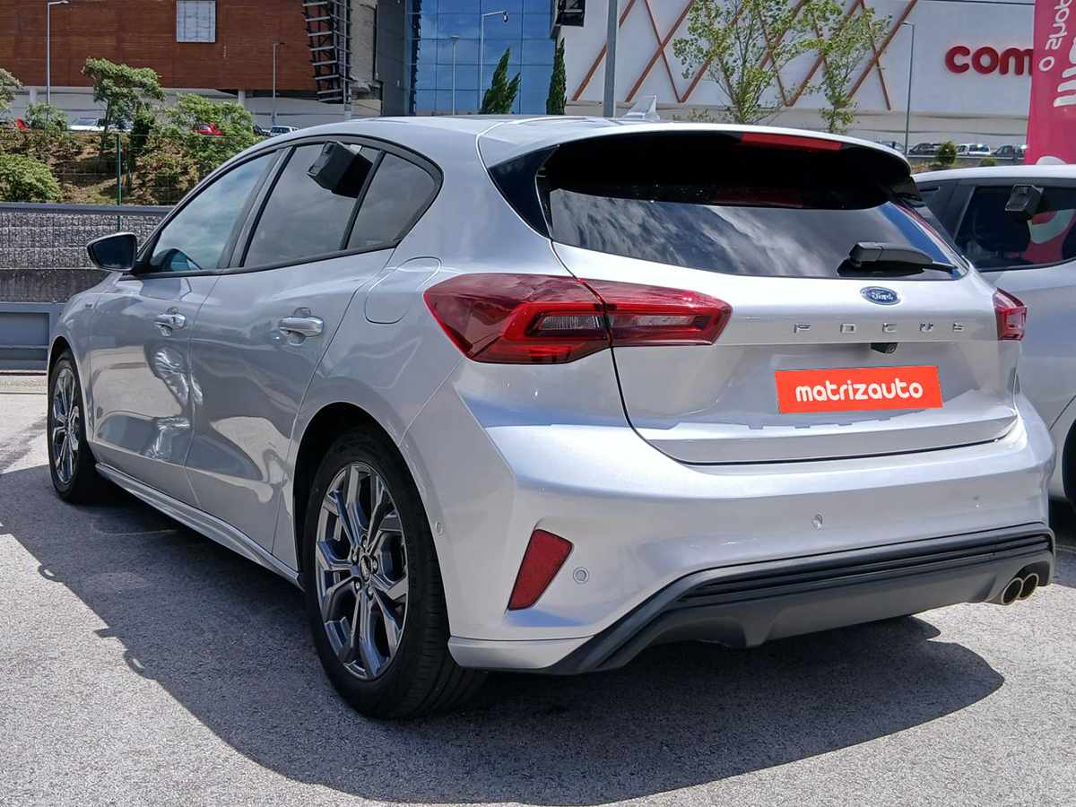 ford-focus-2025-gasolina-998cc