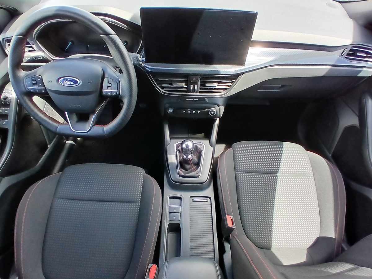 ford-focus-2025-gasolina-998cc