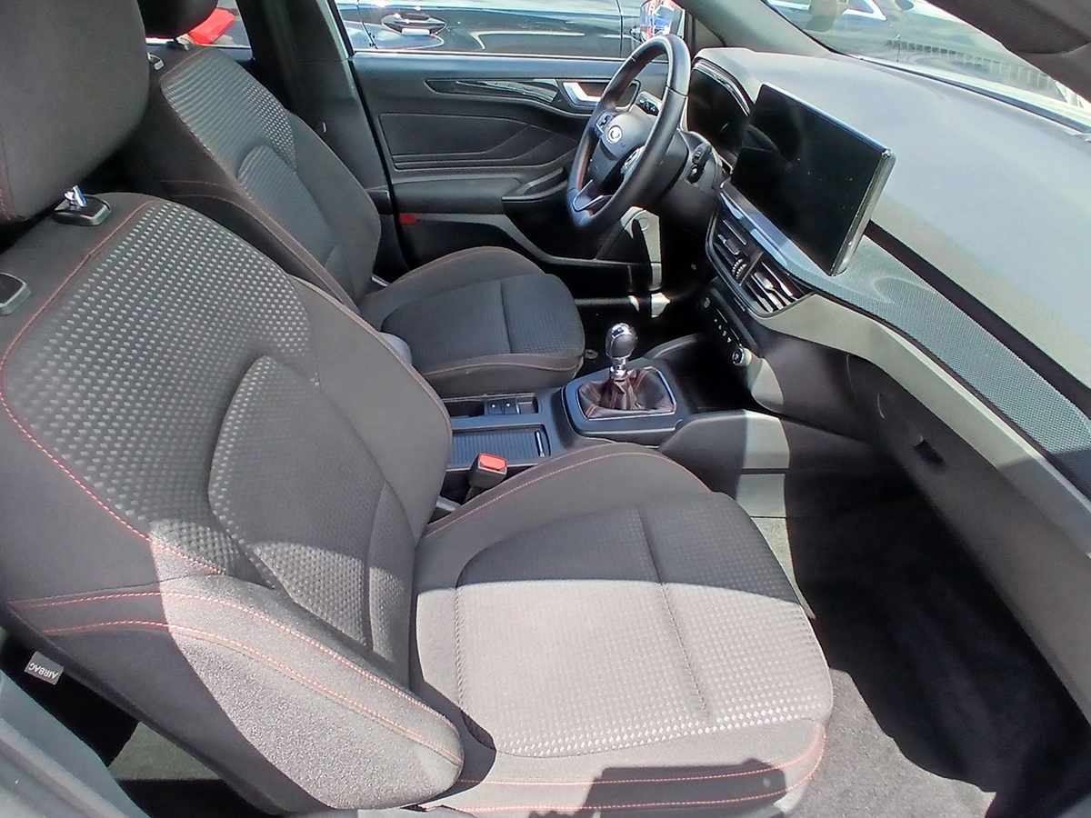 ford-focus-2025-gasolina-998cc