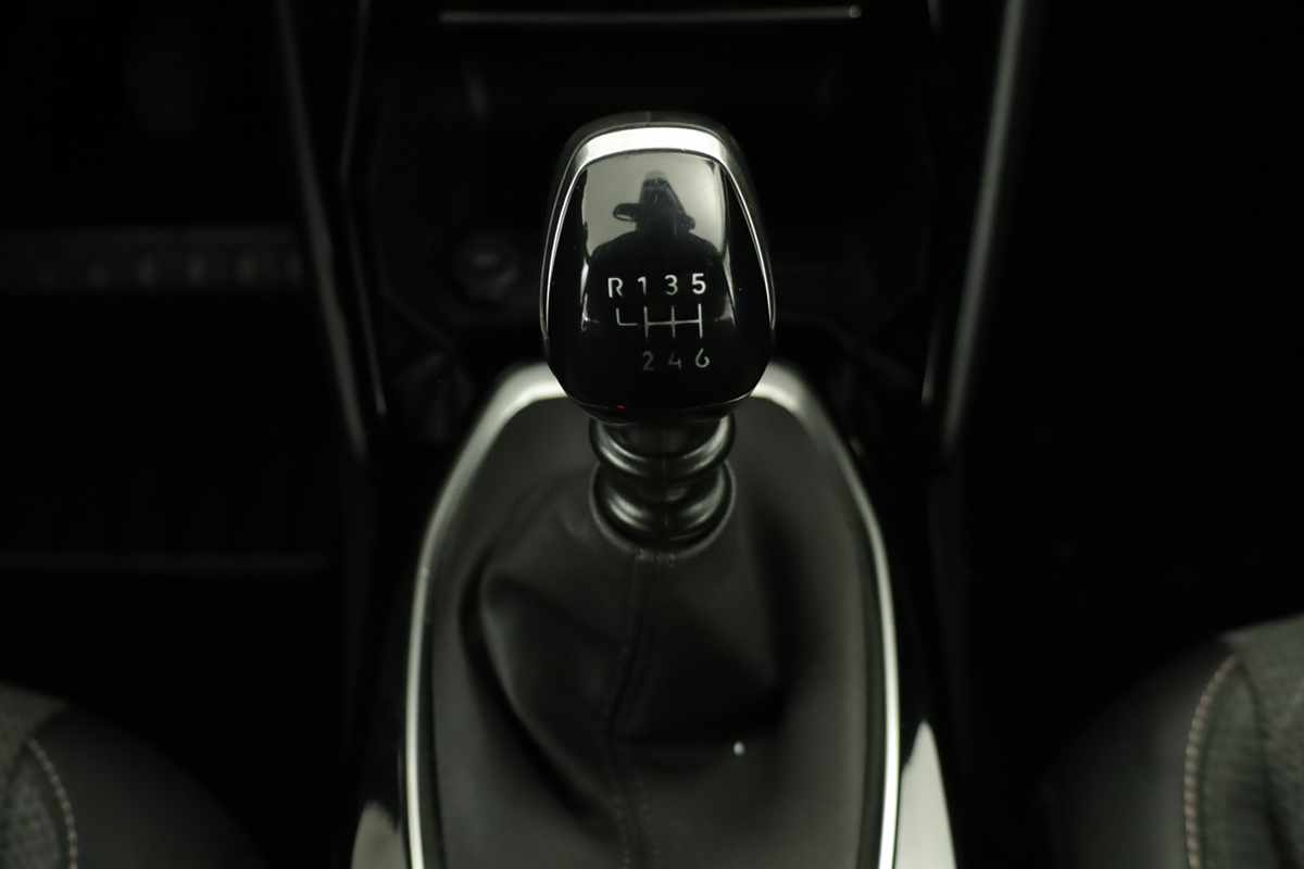 peugeot-2008-2025-gasolina-1199cc