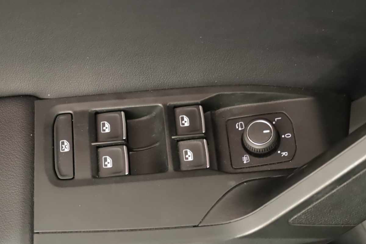 seat-leon-st-2025-hibrido-a-gasolina-1498cc