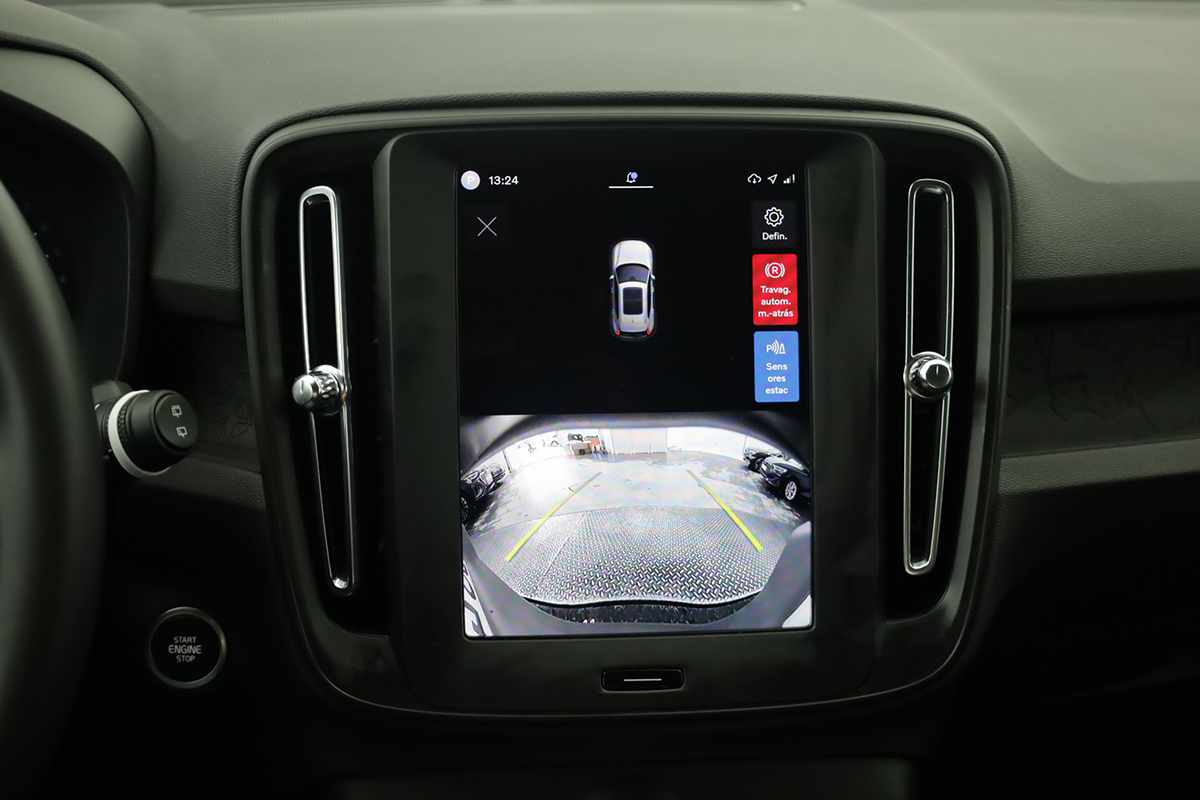 volvo-xc40-2025-gasolina-1969cc