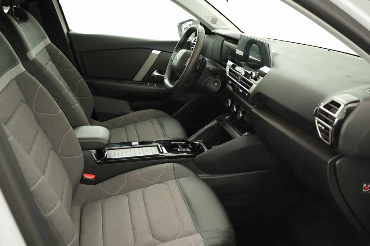 citroen-c4-2024-gasolina-1199cc