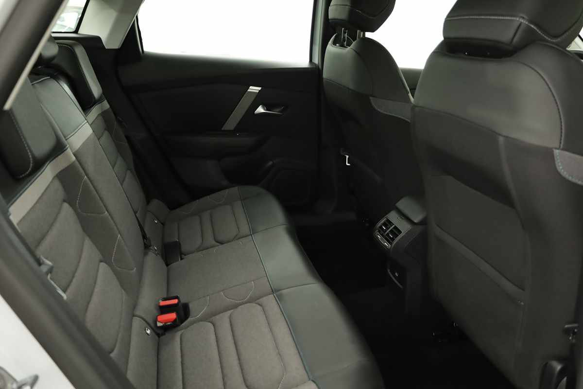 citroen-c4-2024-gasolina-1199cc