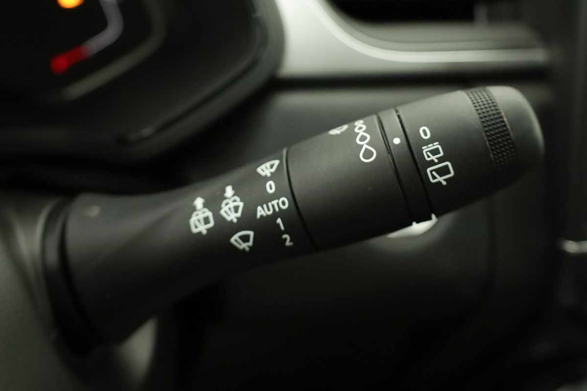 renault-captur-2023-gpl-999cc