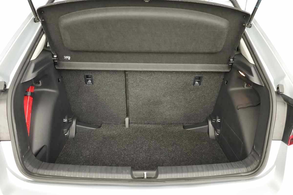 skoda-fabia-2025-gasolina-999cc