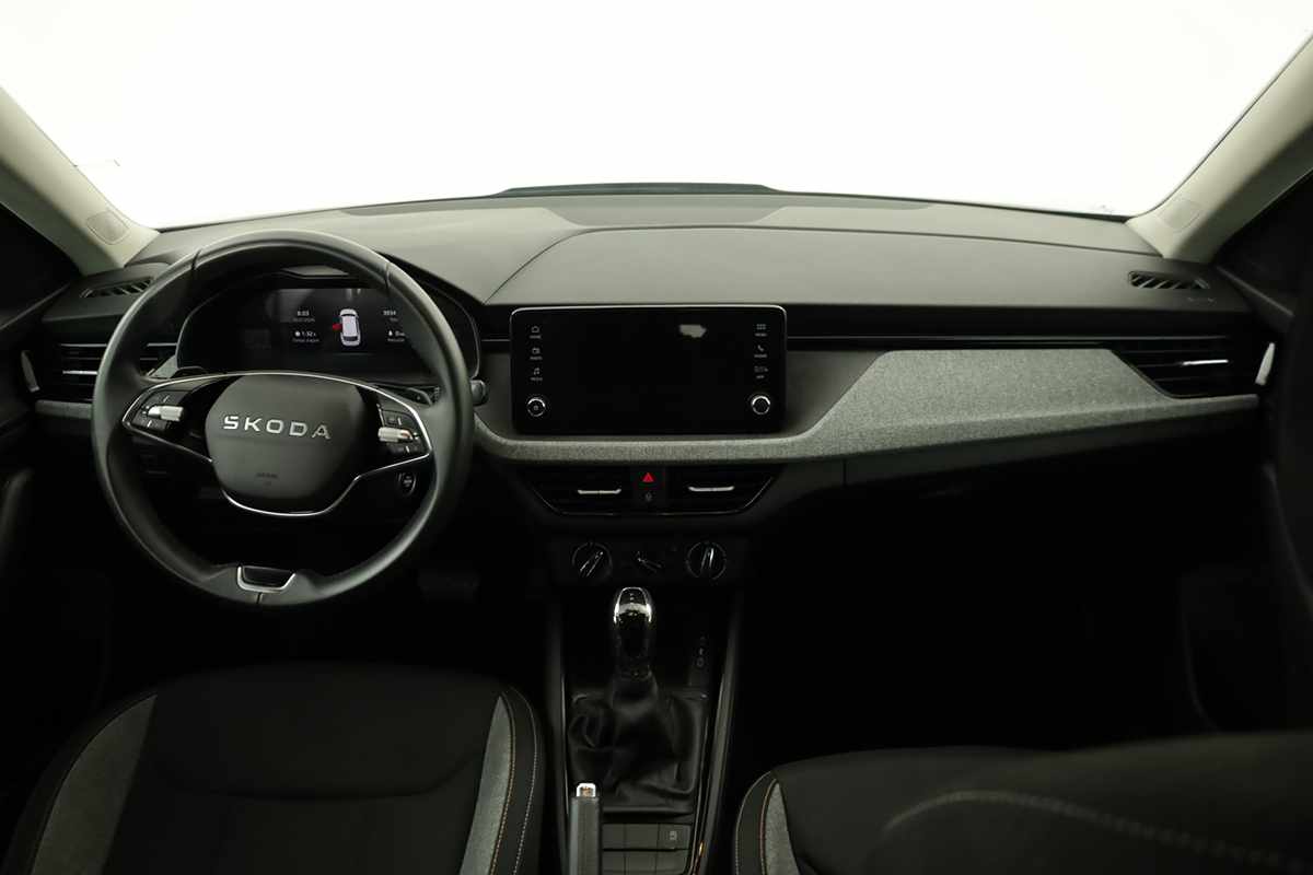 skoda-kamiq-2025-gasolina-999cc