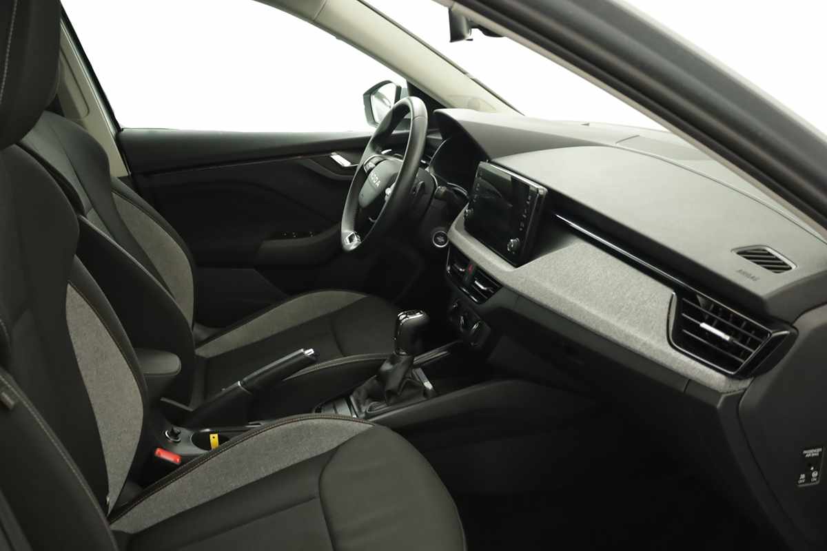 skoda-kamiq-2025-gasolina-999cc