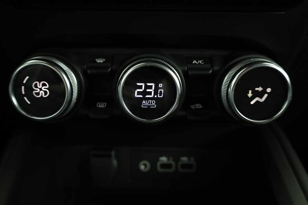 mitsubishi-colt-2024-gasolina-999cc