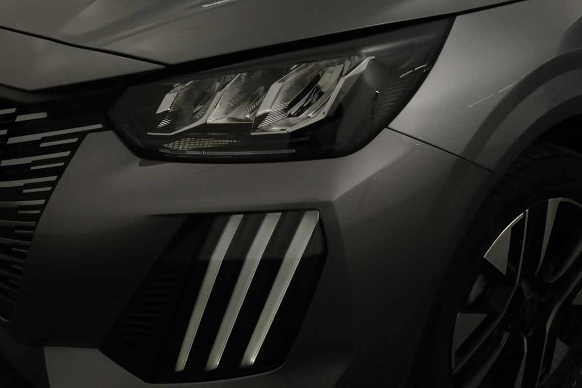 peugeot-e-208-2025-eletrico-0cc