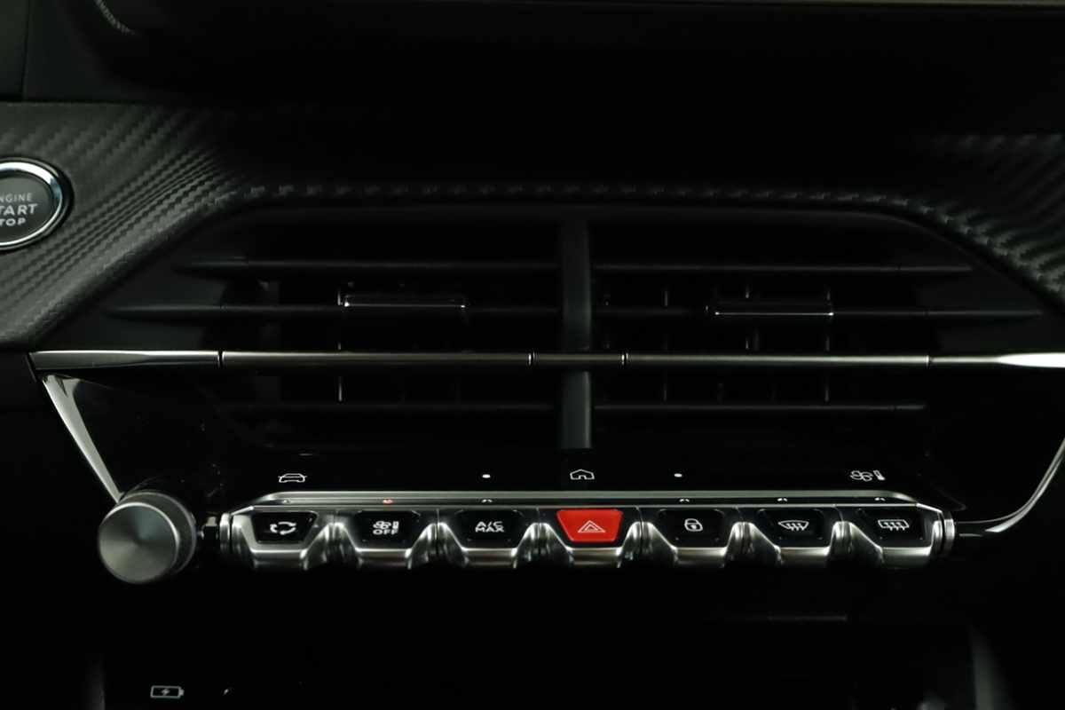 peugeot-e-208-2025-eletrico-0cc