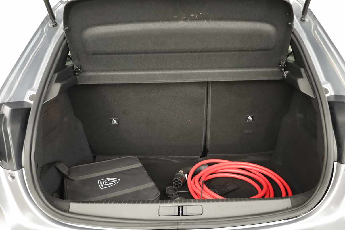 peugeot-e-208-2025-eletrico-0cc