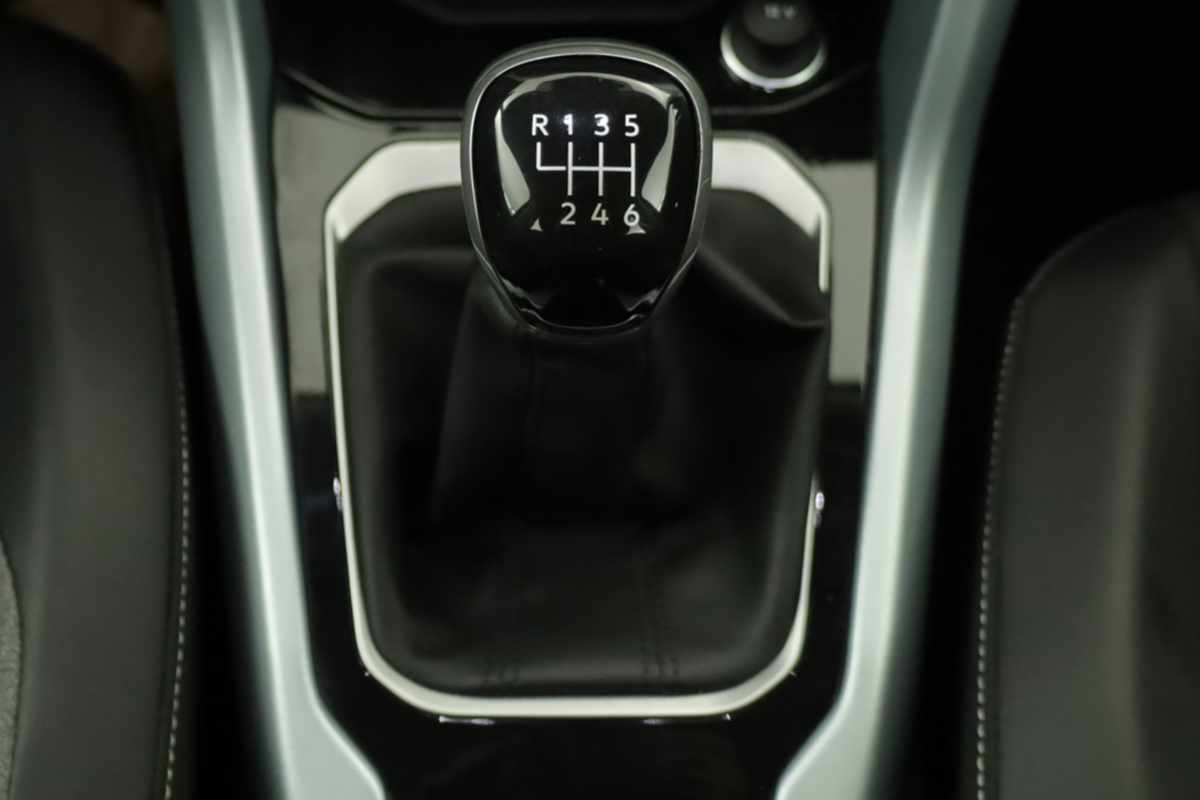 volkswagen-t-roc-2025-gasolina-999cc