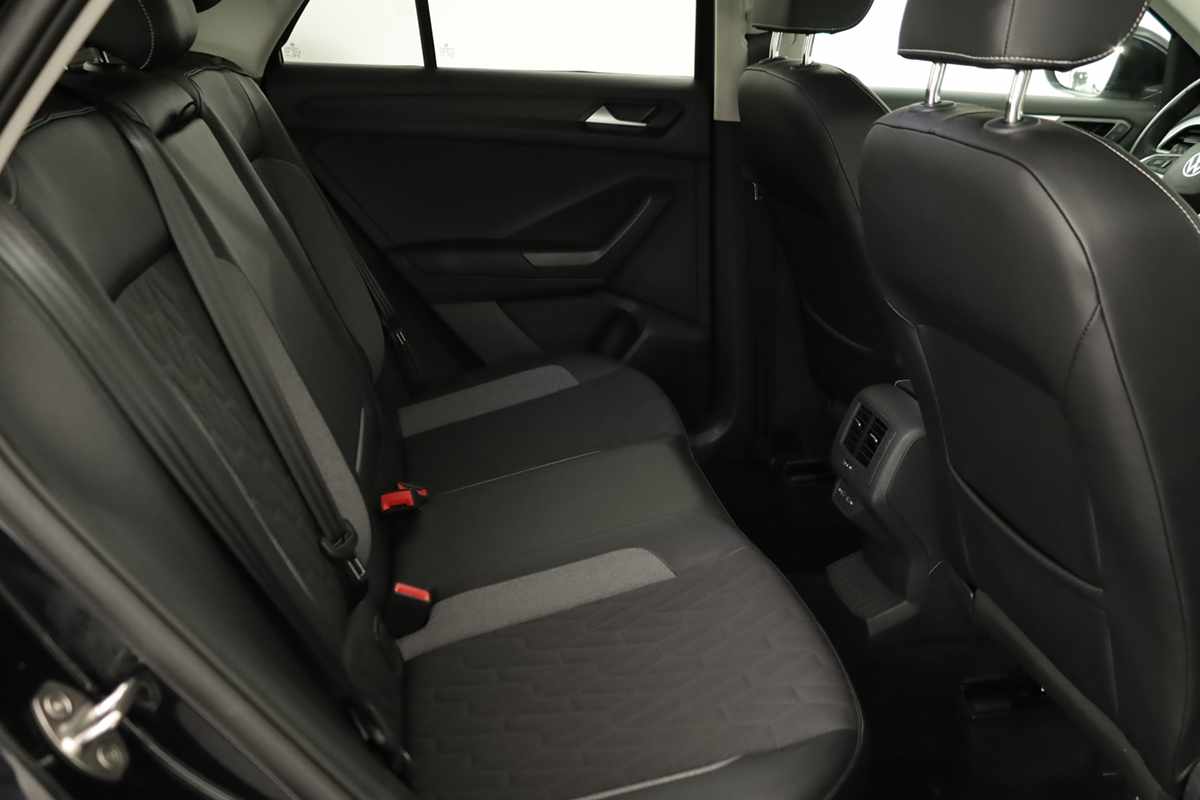 volkswagen-t-roc-2025-gasolina-999cc