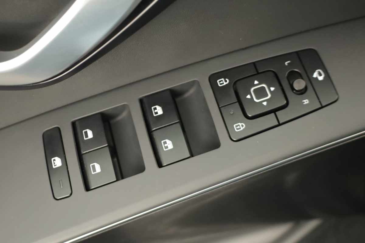 kia-niro-2024-gasolina-1580cc