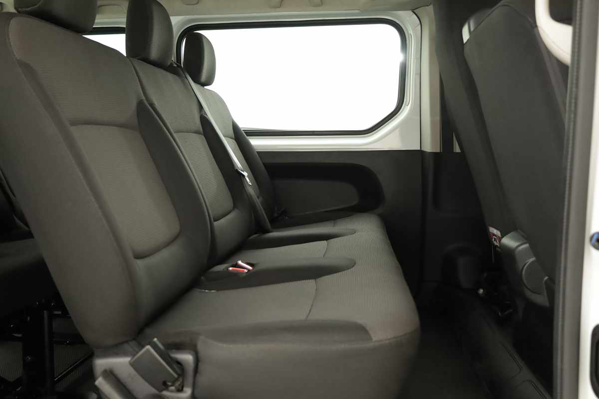 renault-trafic-2024-diesel-1997cc